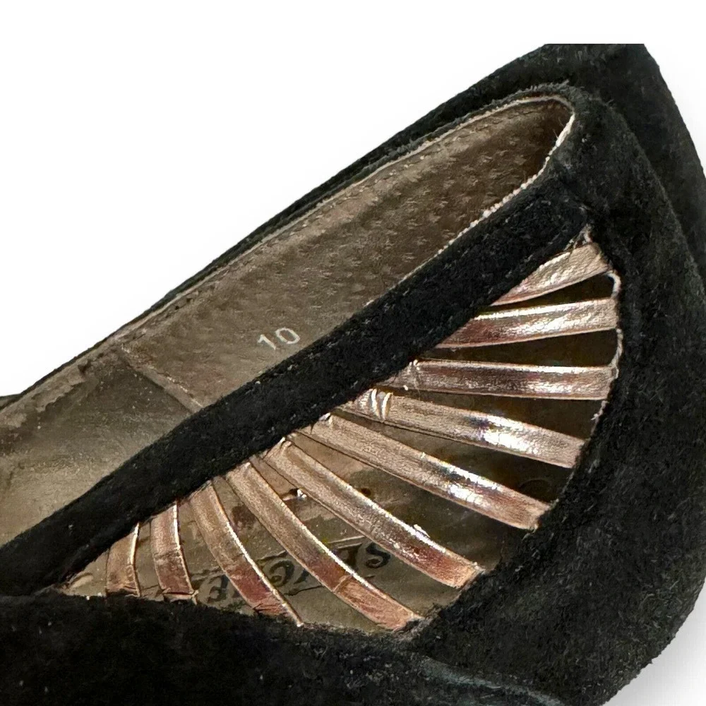 🍀 Seychelles Black Suede Pump Heels Cutout Mid Heel Peep Toe Slip On 10